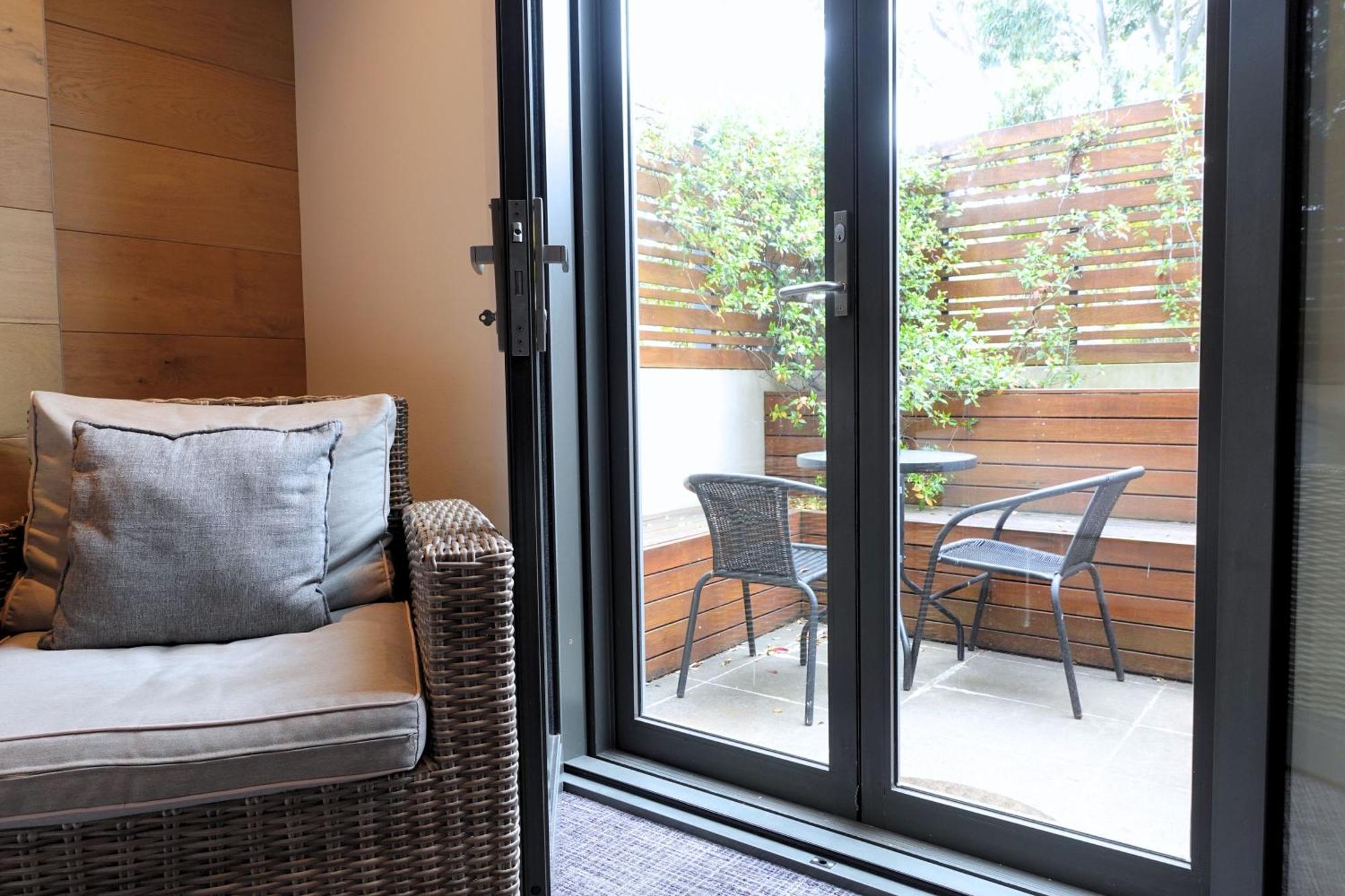 Crown Hotel Surry Hills Sydney Bagian luar foto