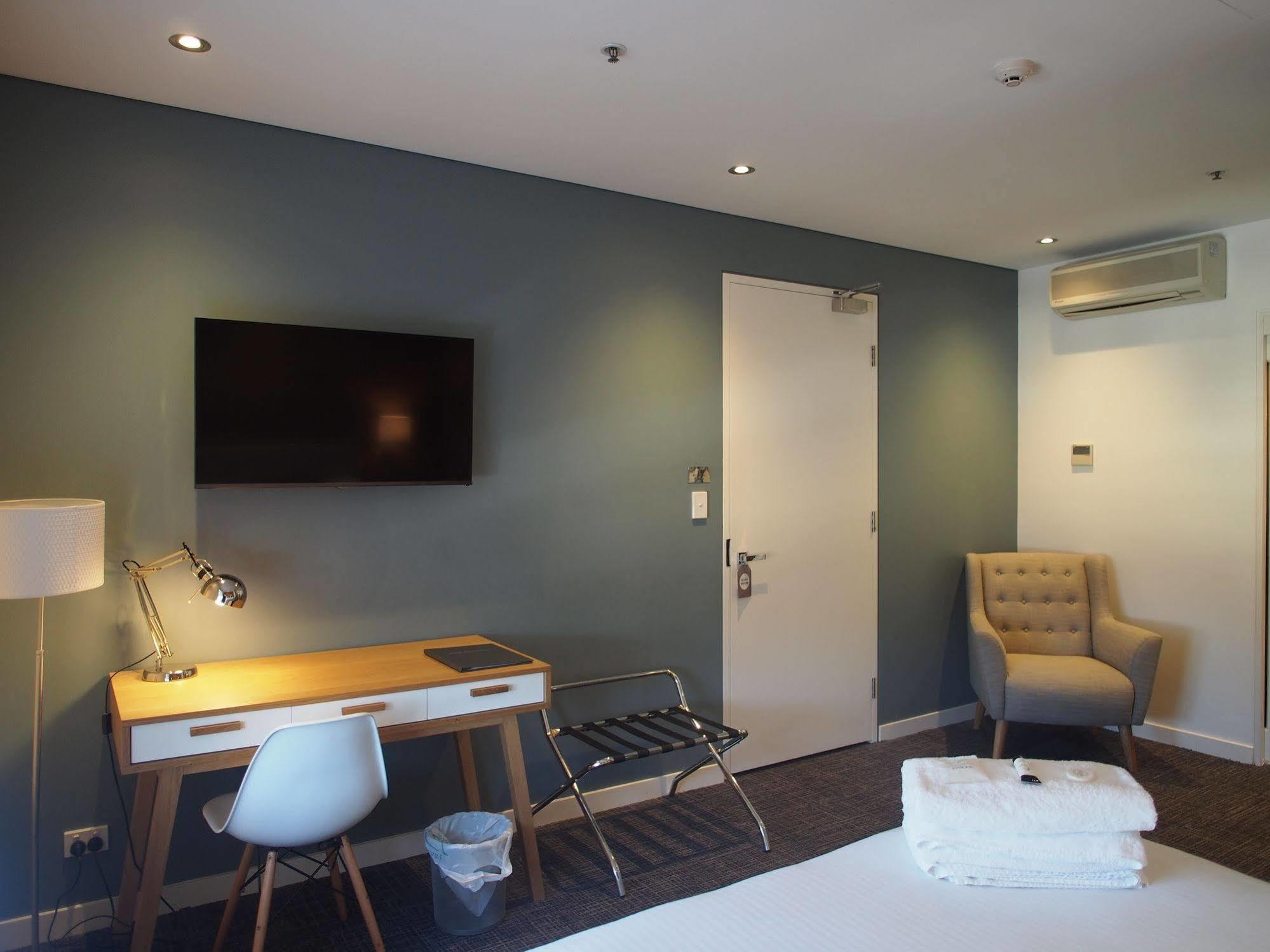 Crown Hotel Surry Hills Sydney Bagian luar foto