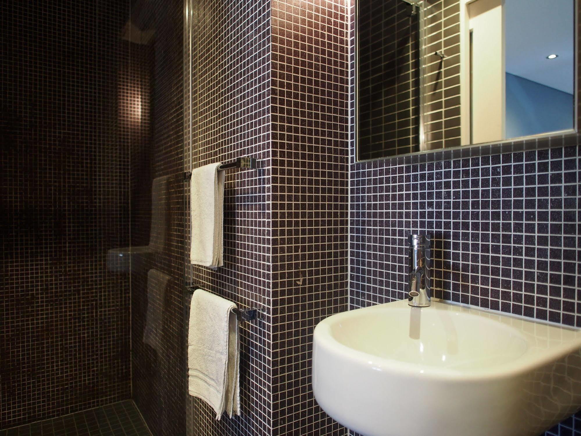 Crown Hotel Surry Hills Sydney Bagian luar foto