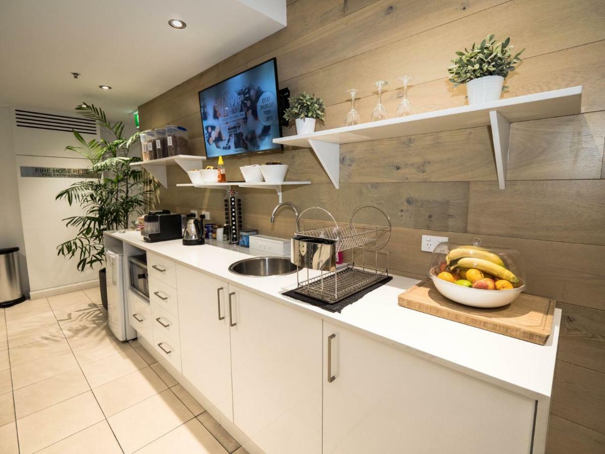 Crown Hotel Surry Hills Sydney Bagian luar foto